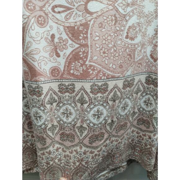 Ruby Rd. Women's Size Large Pink Boho Medallion Tassel 3/4 Sleeves Soft Top - Picture 2 of 6